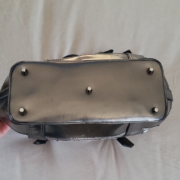 Burberry Black and Brown Shoulder Bag - Picture 7 of 16